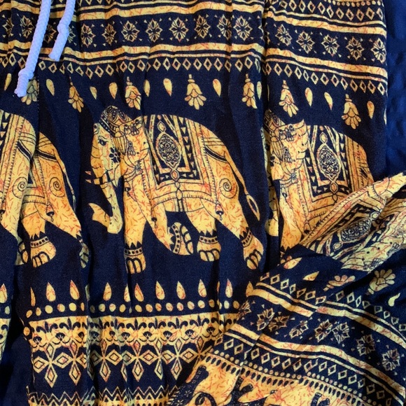 Elephant mandala yoga pants size S - Picture 2 of 4